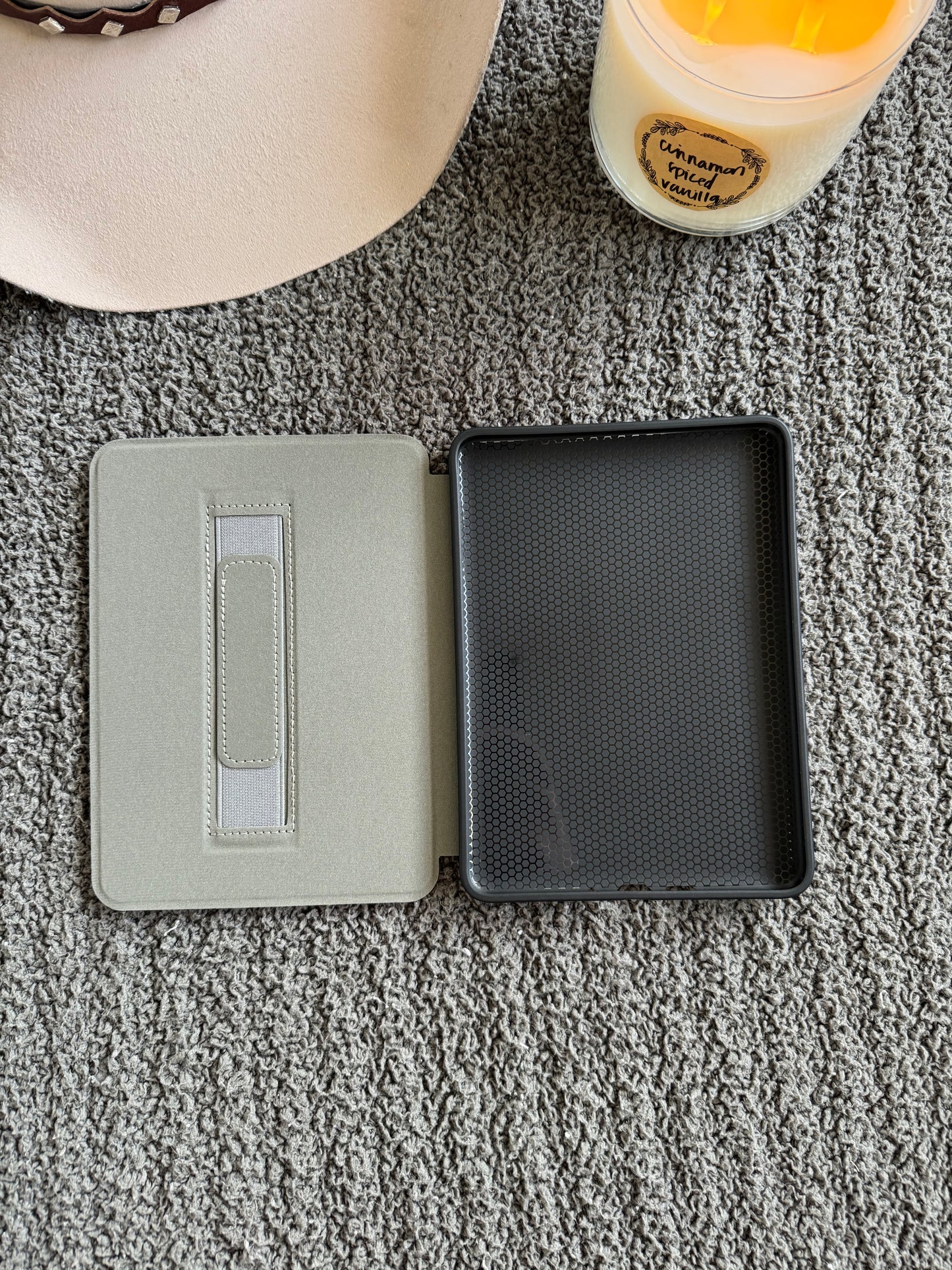 meet me there kindle case